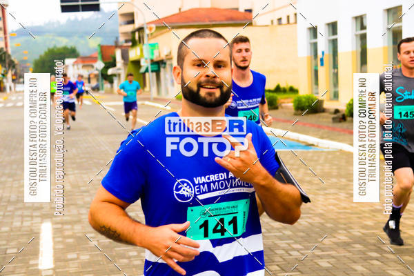 Buy your photos of the event2 Viacredi Alto Vale em Movimento on Fotop