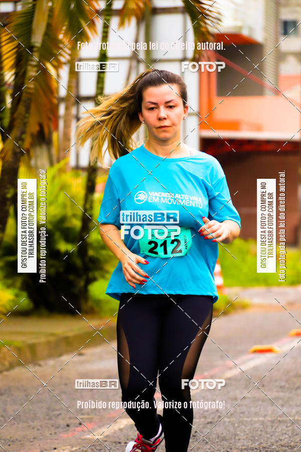 Buy your photos of the event2 Viacredi Alto Vale em Movimento on Fotop