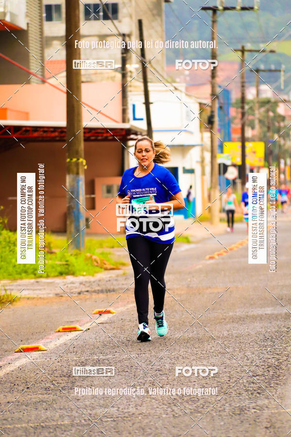 Buy your photos of the event2 Viacredi Alto Vale em Movimento on Fotop
