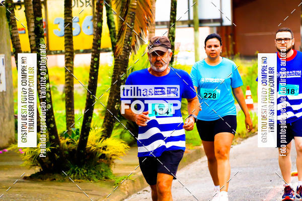 Buy your photos of the event2 Viacredi Alto Vale em Movimento on Fotop