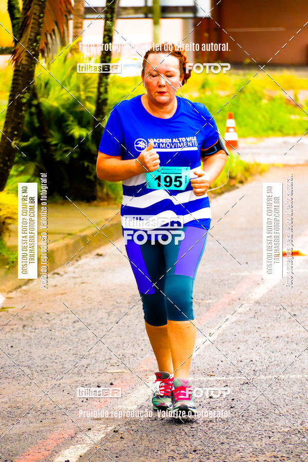 Buy your photos of the event2 Viacredi Alto Vale em Movimento on Fotop