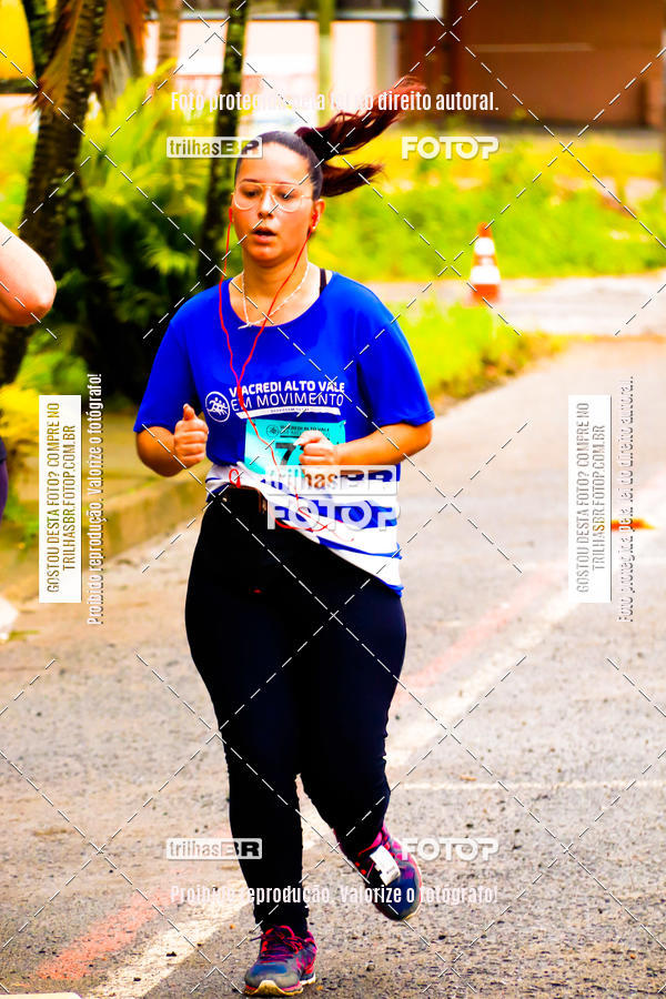 Buy your photos of the event2 Viacredi Alto Vale em Movimento on Fotop
