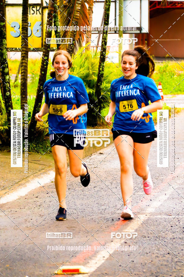 Buy your photos of the event2 Viacredi Alto Vale em Movimento on Fotop