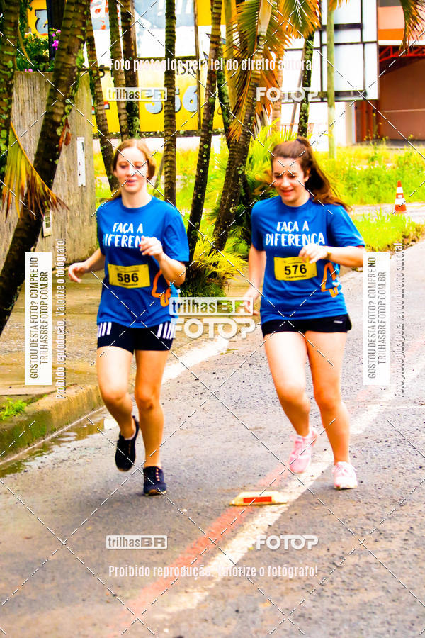 Buy your photos of the event2 Viacredi Alto Vale em Movimento on Fotop