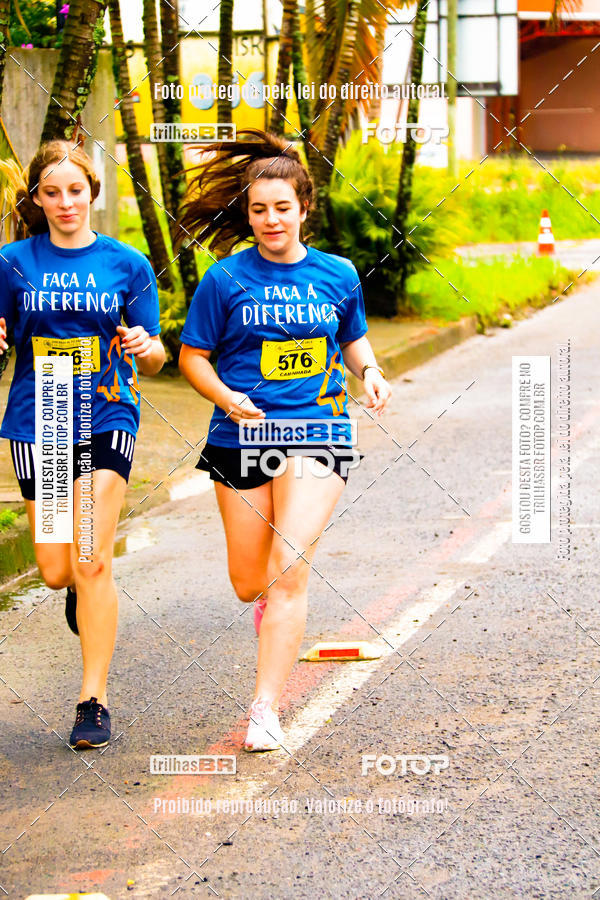 Buy your photos of the event2 Viacredi Alto Vale em Movimento on Fotop