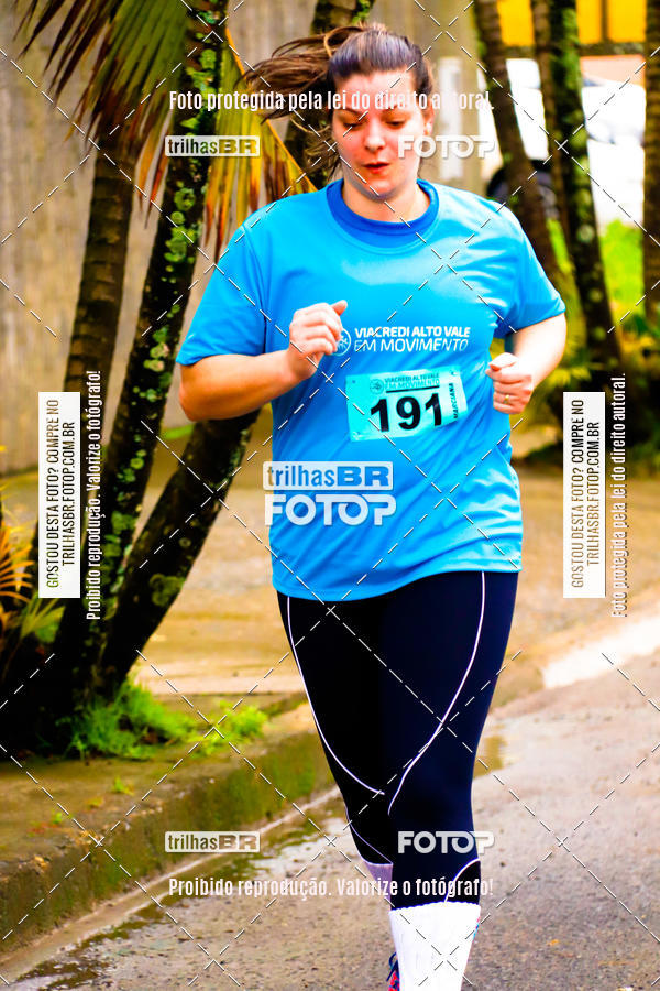 Buy your photos of the event2 Viacredi Alto Vale em Movimento on Fotop