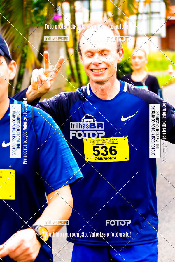 Buy your photos of the event2 Viacredi Alto Vale em Movimento on Fotop