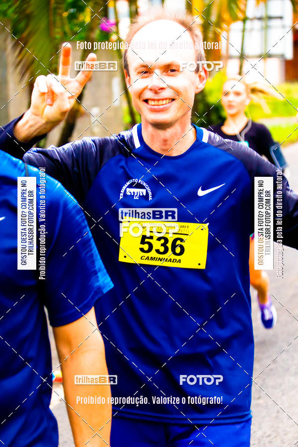 Buy your photos of the event2 Viacredi Alto Vale em Movimento on Fotop
