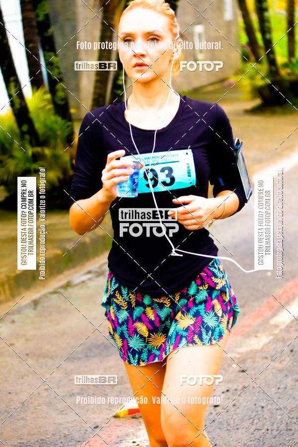 Buy your photos of the event2 Viacredi Alto Vale em Movimento on Fotop