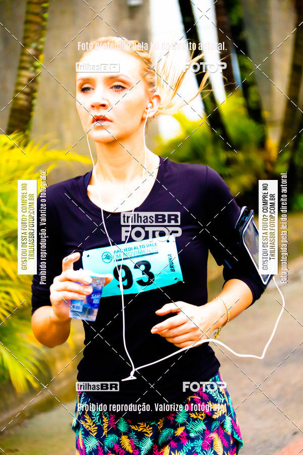 Buy your photos of the event2 Viacredi Alto Vale em Movimento on Fotop