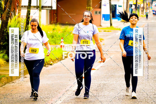 Buy your photos of the event2 Viacredi Alto Vale em Movimento on Fotop