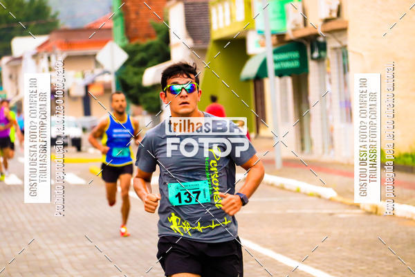 Buy your photos of the event2 Viacredi Alto Vale em Movimento on Fotop