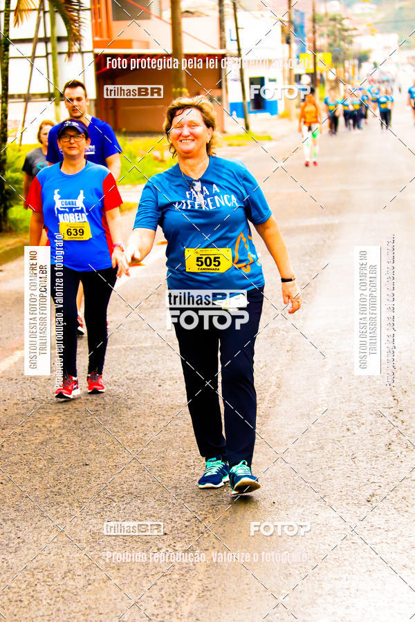 Buy your photos of the event2 Viacredi Alto Vale em Movimento on Fotop