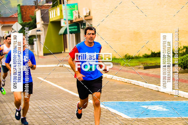 Buy your photos of the event2 Viacredi Alto Vale em Movimento on Fotop