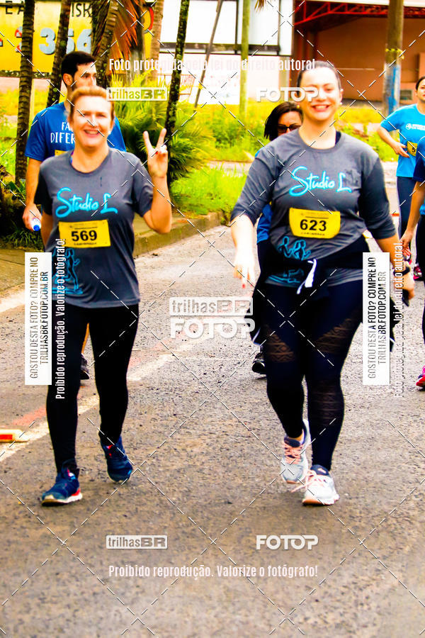 Buy your photos of the event2 Viacredi Alto Vale em Movimento on Fotop