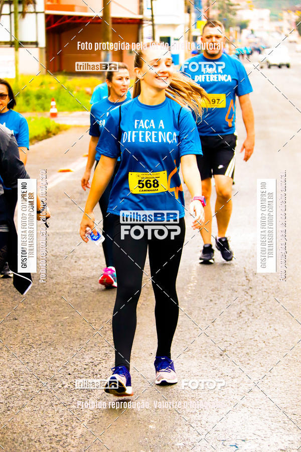 Buy your photos of the event2 Viacredi Alto Vale em Movimento on Fotop