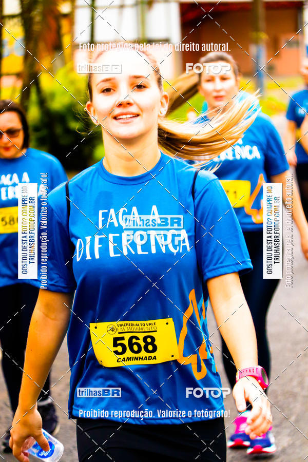 Buy your photos of the event2 Viacredi Alto Vale em Movimento on Fotop
