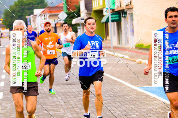 Buy your photos of the event2 Viacredi Alto Vale em Movimento on Fotop