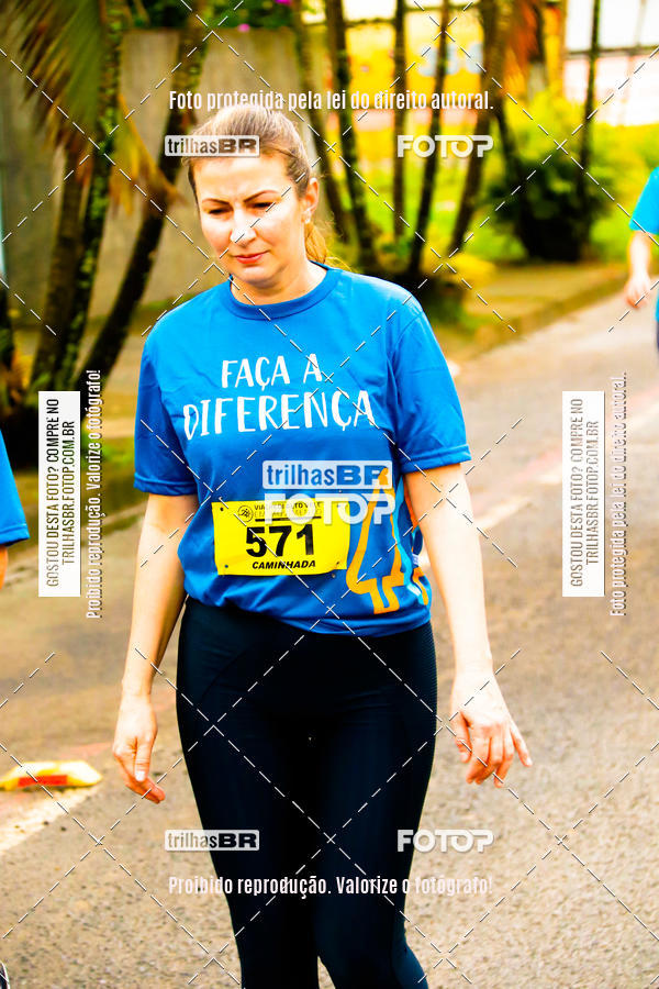 Buy your photos of the event2 Viacredi Alto Vale em Movimento on Fotop