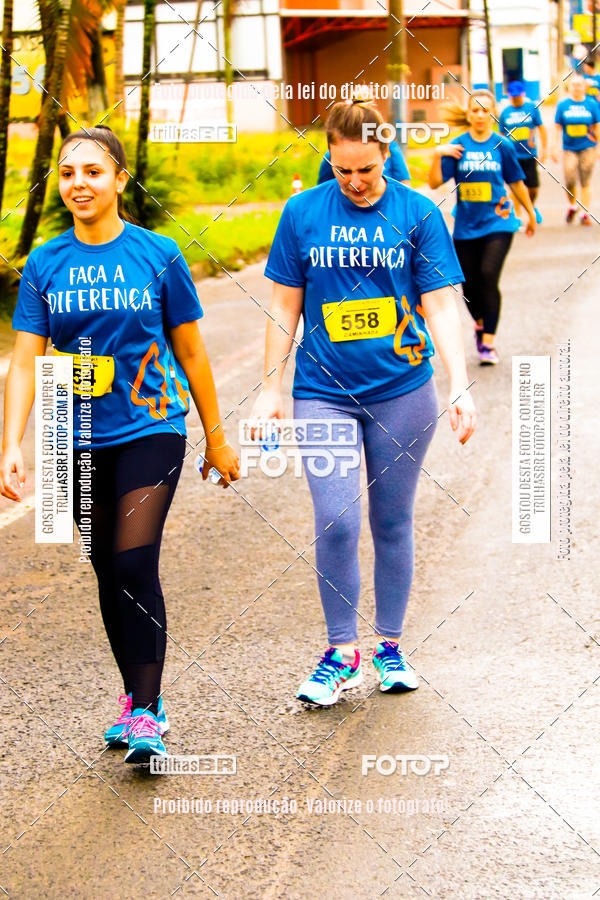 Buy your photos of the event2 Viacredi Alto Vale em Movimento on Fotop