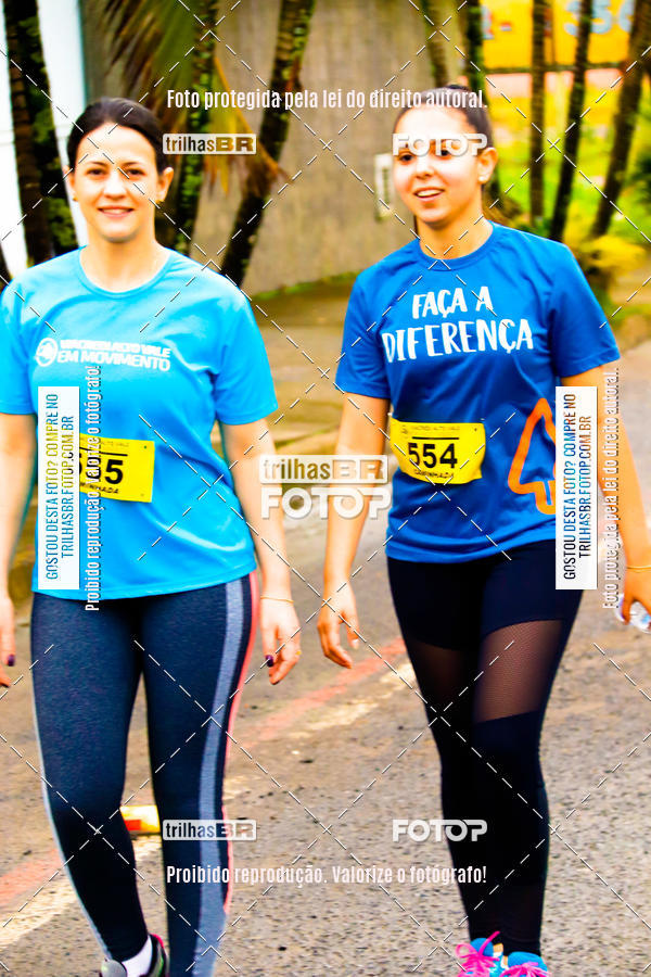 Buy your photos of the event2 Viacredi Alto Vale em Movimento on Fotop