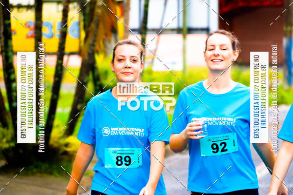 Buy your photos of the event2 Viacredi Alto Vale em Movimento on Fotop