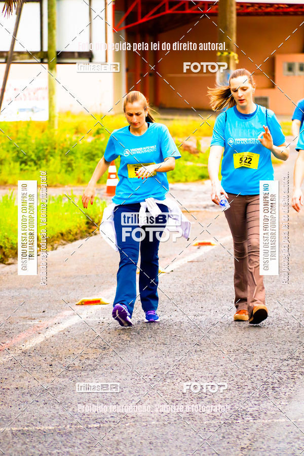 Buy your photos of the event2 Viacredi Alto Vale em Movimento on Fotop