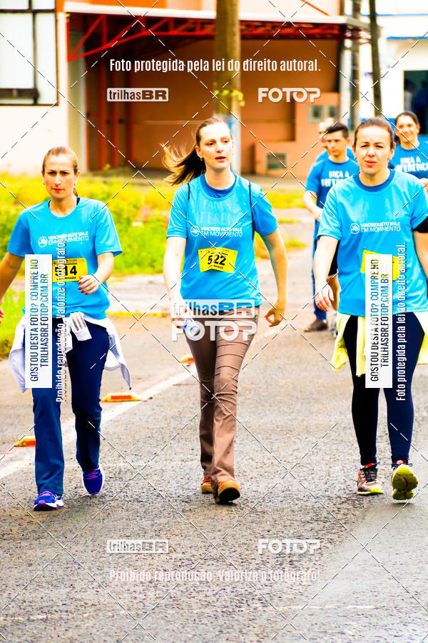 Buy your photos of the event2 Viacredi Alto Vale em Movimento on Fotop