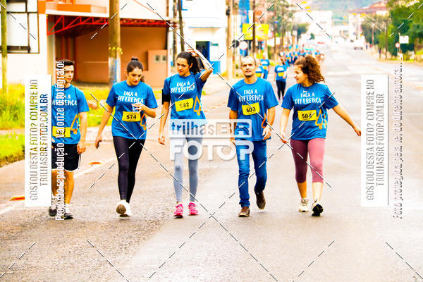 Buy your photos of the event2 Viacredi Alto Vale em Movimento on Fotop