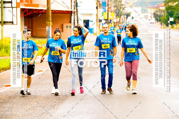 Buy your photos of the event2 Viacredi Alto Vale em Movimento on Fotop