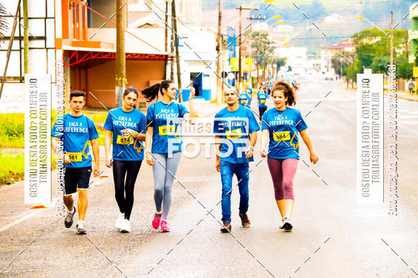 Buy your photos of the event2 Viacredi Alto Vale em Movimento on Fotop