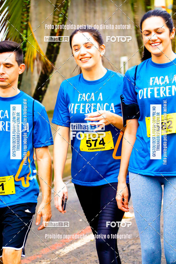 Buy your photos of the event2 Viacredi Alto Vale em Movimento on Fotop