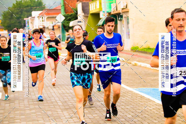 Buy your photos of the event2 Viacredi Alto Vale em Movimento on Fotop