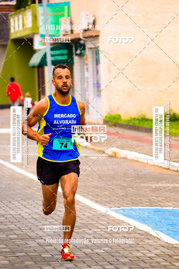 Buy your photos of the event2 Viacredi Alto Vale em Movimento on Fotop