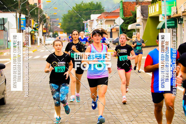 Buy your photos of the event2 Viacredi Alto Vale em Movimento on Fotop