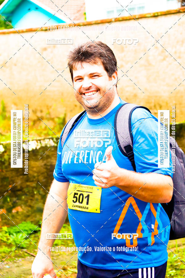 Buy your photos of the event2 Viacredi Alto Vale em Movimento on Fotop