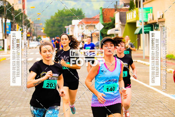 Buy your photos of the event2 Viacredi Alto Vale em Movimento on Fotop