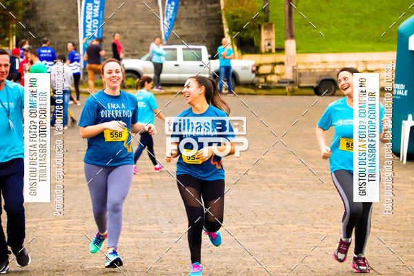 Buy your photos of the event2 Viacredi Alto Vale em Movimento on Fotop
