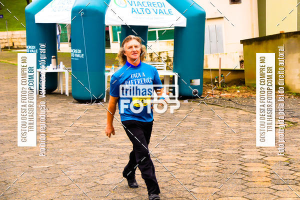 Buy your photos of the event2 Viacredi Alto Vale em Movimento on Fotop