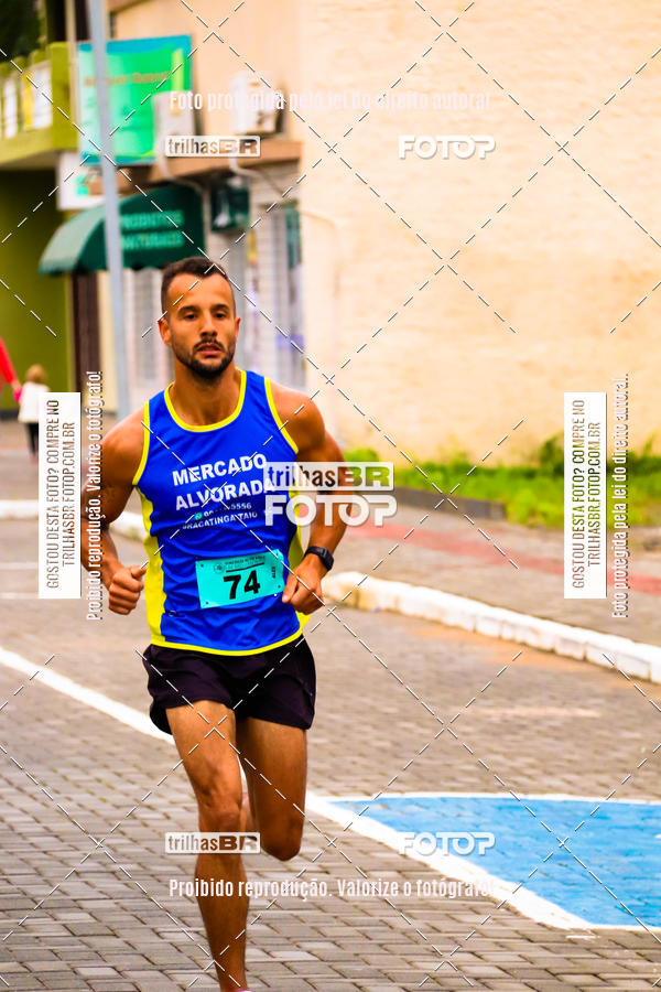 Buy your photos of the event2 Viacredi Alto Vale em Movimento on Fotop