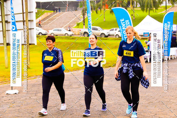 Buy your photos of the event2 Viacredi Alto Vale em Movimento on Fotop
