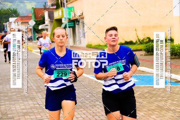 Buy your photos of the event2 Viacredi Alto Vale em Movimento on Fotop