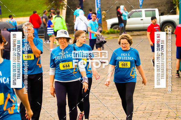 Buy your photos of the event2 Viacredi Alto Vale em Movimento on Fotop