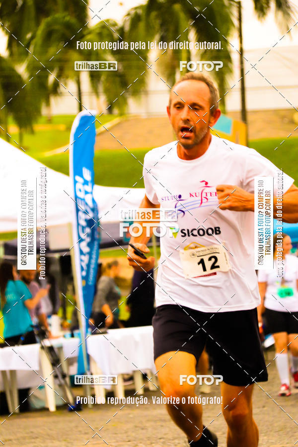 Buy your photos of the event2 Viacredi Alto Vale em Movimento on Fotop