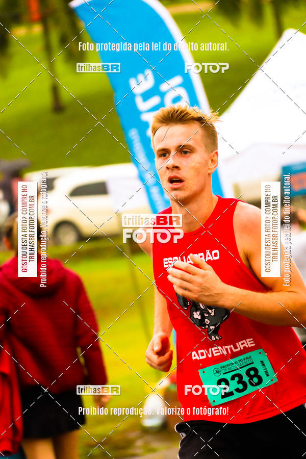 Buy your photos of the event2 Viacredi Alto Vale em Movimento on Fotop