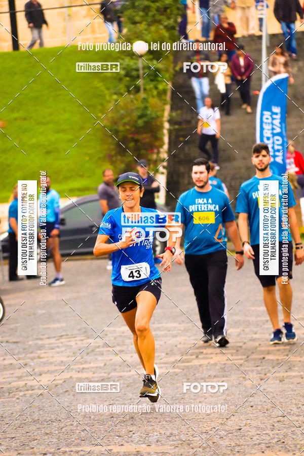 Buy your photos of the event2 Viacredi Alto Vale em Movimento on Fotop
