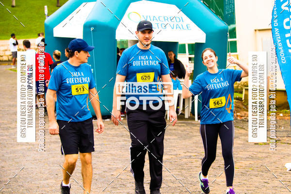 Buy your photos of the event2 Viacredi Alto Vale em Movimento on Fotop