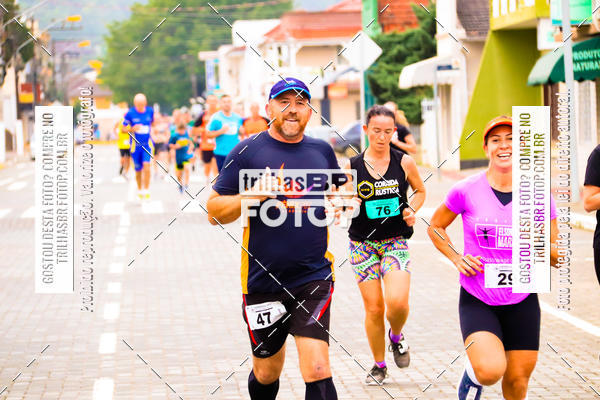 Buy your photos of the event2 Viacredi Alto Vale em Movimento on Fotop