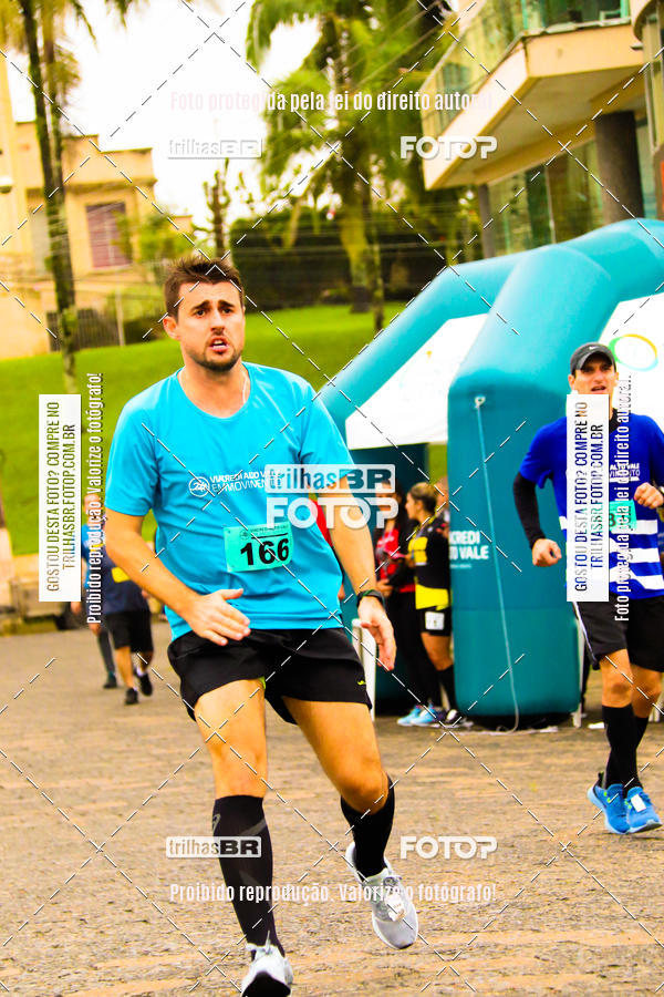Buy your photos of the event2 Viacredi Alto Vale em Movimento on Fotop