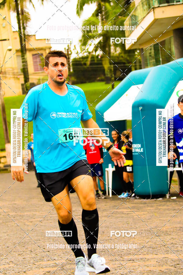 Buy your photos of the event2 Viacredi Alto Vale em Movimento on Fotop